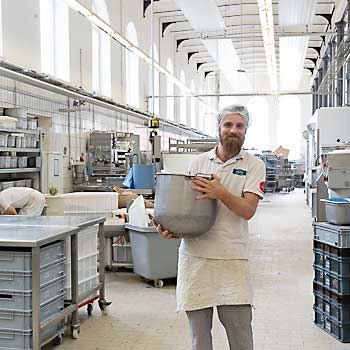 Moderne Backstube in der sch&ouml;nen Gr&uuml;nderzeithalle