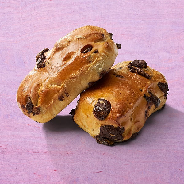 Hefeteigbrötchen mit Joghurt und Schokolade Hefeteigbrötchen mit Joghurt und Schokolade