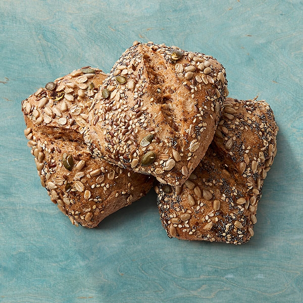 Dinkel-Roggenvollkornbrötchen mit Saaten Dinkel-Roggenvollkornbrötchen mit Saaten